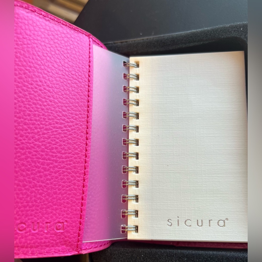 Magic Wallet & Mini Notebook Set - Picture 6 of 8